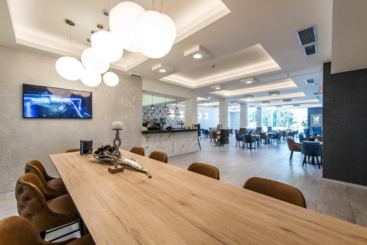 Hotel Fontana Vrnjačka Banja Extérieur photo